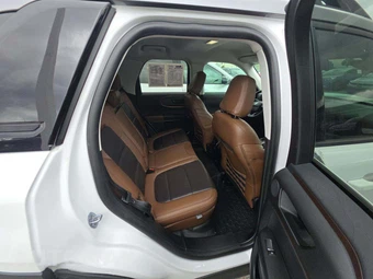 2022 Ford Bronco Sport Badlands - miniatura 16