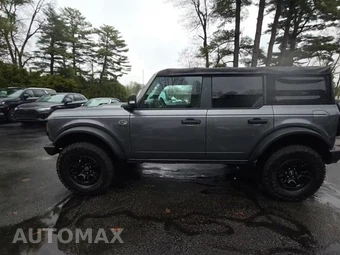 2022 Ford Bronco Wildtrak Advanced - miniatura 3