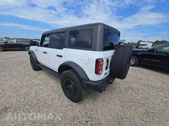 2022 Ford Bronco Wildtrak Advanced - miniatura 2