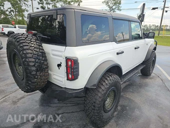 2022 Ford Bronco Wildtrak Advanced - miniatura 3