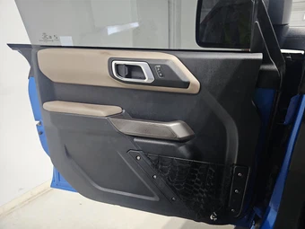 2022 Ford Bronco Wildtrak Advanced - miniatura 9