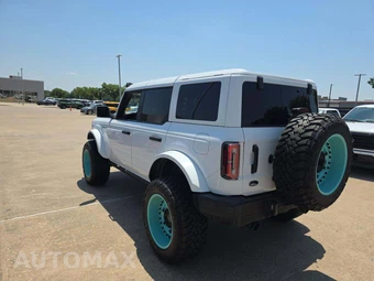 2022 Ford Bronco Wildtrak Advanced - miniatura 2