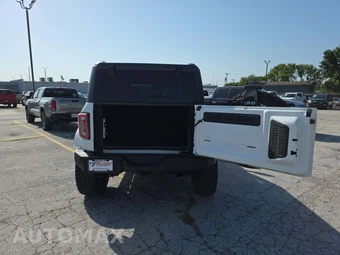 2022 Ford Bronco Wildtrak Advanced - miniatura 11