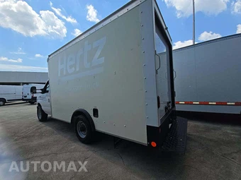 2022 Ford E-350 Cutaway - miniatura 2