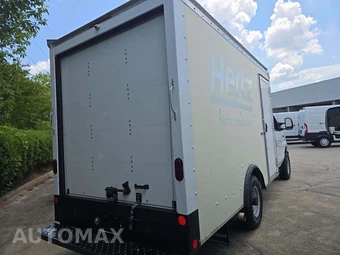 2022 Ford E-350 Cutaway - miniatura 3