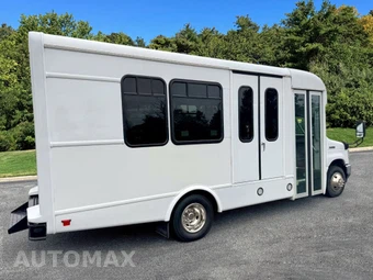 2022 Ford E-350 Cutaway DRW - miniatura 10