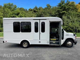2022 Ford E-350 Cutaway DRW - miniatura 12