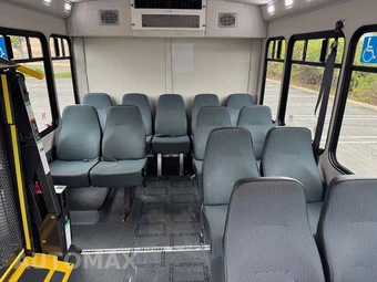 2022 Ford E-350 Cutaway DRW - miniatura 24