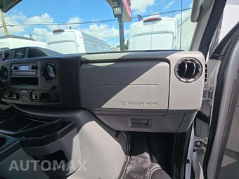 2022 Ford E-450 Cutaway DRW - miniatura 16