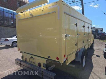 2022 Ford E-450 Cutaway DRW - miniatura 3