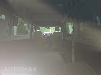 2022 Ford E-Transit Base - miniatura 16