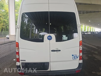 2022 Ford E-Transit Base - miniatura 5