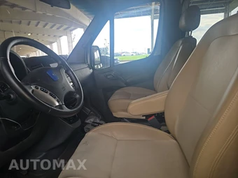 2022 Ford E-Transit Base - miniatura 7