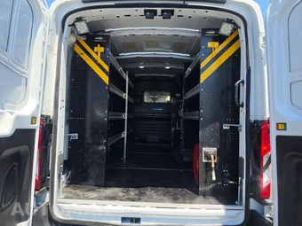 2022 Ford E-Transit Cargo Van Medium Roof 148.0" WB - miniatura 16