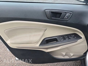 2022 Ford EcoSport S – miniatura 9
