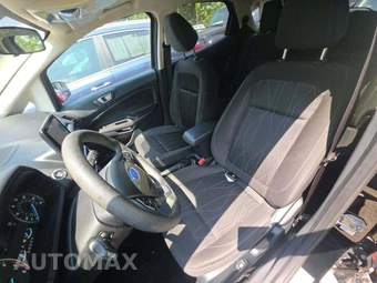 2022 Ford EcoSport SE – miniatura 6