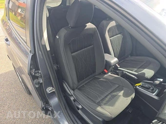 2022 Ford EcoSport SE – miniatura 15