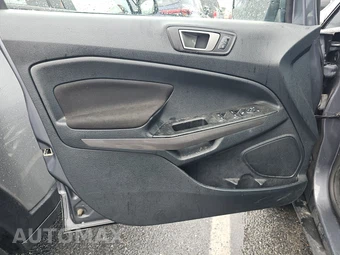 2022 Ford EcoSport SE – miniatura 9