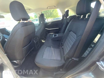 2022 Ford Edge SE - miniatura 13