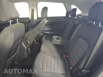 2022 Ford Edge SE - miniatura 13
