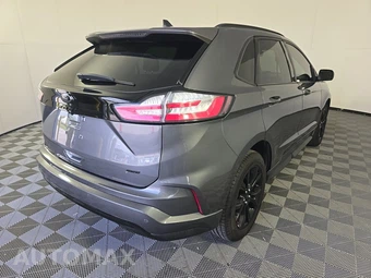 2022 Ford Edge SE - miniatura 4