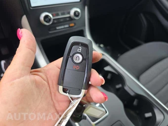 2022 Ford Edge SE – miniatura 5