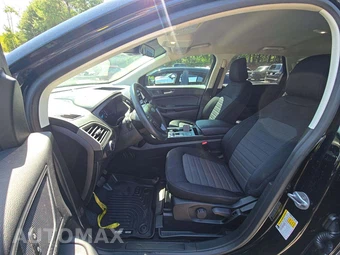 2022 Ford Edge SE - miniatura 6
