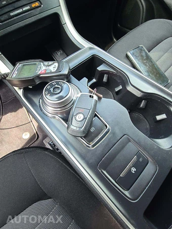 2022 Ford Edge SE – miniatura 8