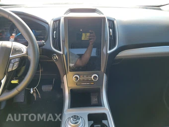 2022 Ford Edge SEL – miniatura 11