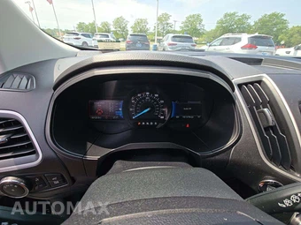 2022 Ford Edge SEL - miniatura 9