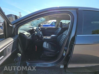 2022 Ford Edge SEL - miniatura 3