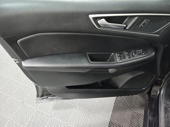 2022 Ford Edge SEL - miniatura 9