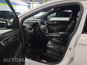 2022 Ford Edge ST - miniatura 13
