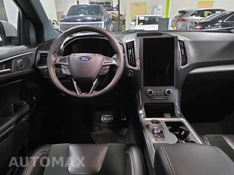 2022 Ford Edge ST - miniatura 14