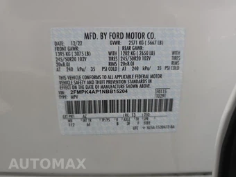 2022 Ford Edge ST - miniatura 17