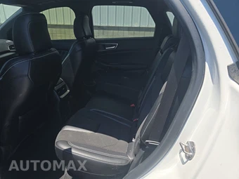 2022 Ford Edge ST – miniatura 13