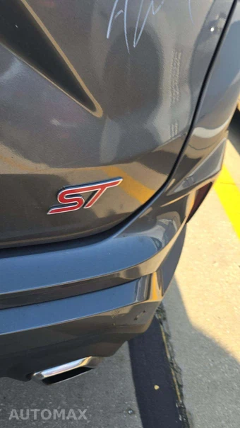 2022 Ford Edge ST - miniatura 20