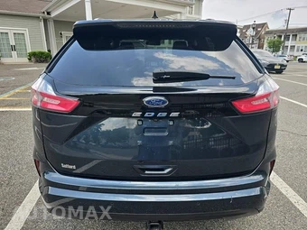 2022 Ford Edge ST-Line – miniatura 5