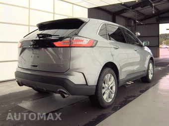 2022 Ford Edge Titanium - miniatura 4
