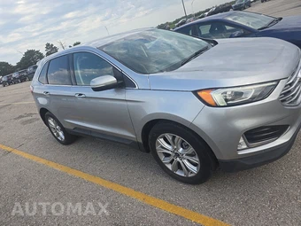 2022 Ford Edge Titanium - miniatura 3