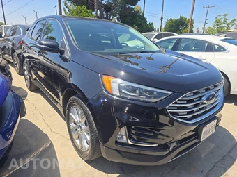 2022 Ford Edge Titanium - miniatura 3