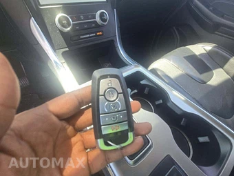 2022 Ford Edge Titanium - miniatura 5