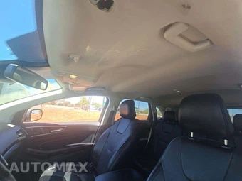 2022 Ford Edge Titanium - miniatura 8