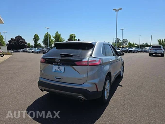 2022 Ford Edge Titanium - miniatura 3