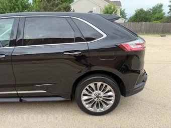 2022 Ford Edge Titanium - miniatura 16
