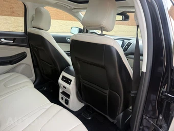 2022 Ford Edge Titanium - miniatura 33