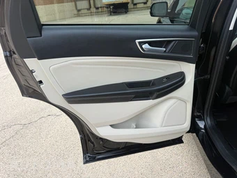2022 Ford Edge Titanium - miniatura 35