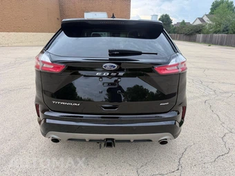 2022 Ford Edge Titanium - miniatura 9