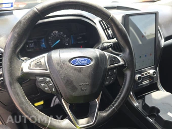 2022 Ford Edge Titanium – miniatura 10