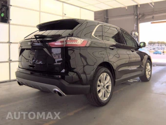 2022 Ford Edge Titanium – miniatura 4